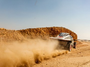  Analiza niepowodzeń Audi podczas Rajdu Dakar